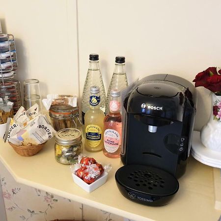 Bed and Breakfast Saint Hilda'S House Уитби Экстерьер фото